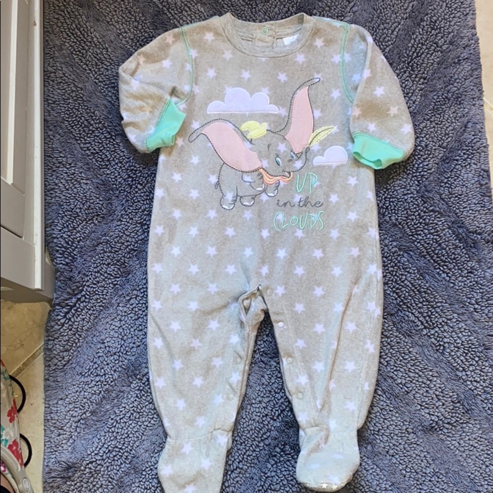 🌈Disney Dumbo Up with the Clouds Fleece Pjs